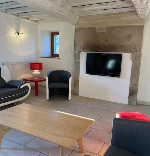 בית נופש Le Douaire 6 Personnes *